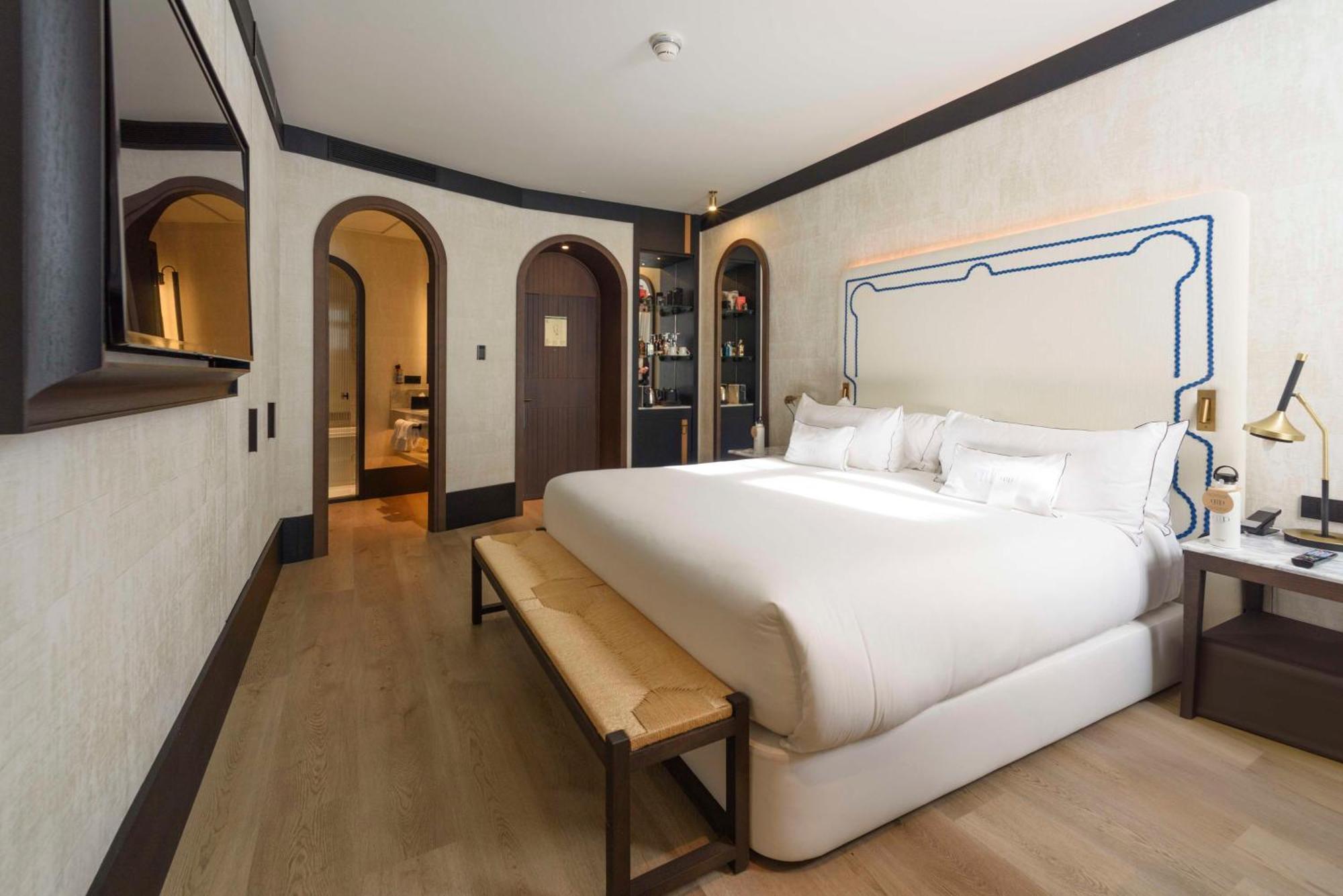 Hotel Montera Madrid, Curio Collection By Hilton Luaran gambar