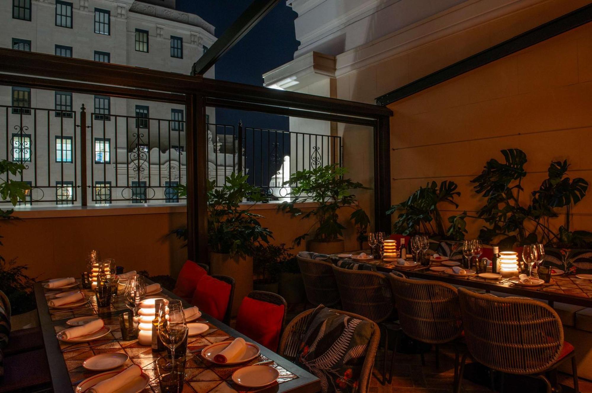 Hotel Montera Madrid, Curio Collection By Hilton Luaran gambar