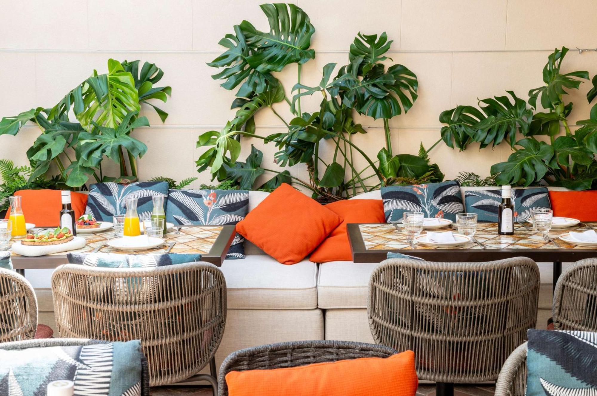 Hotel Montera Madrid, Curio Collection By Hilton Luaran gambar