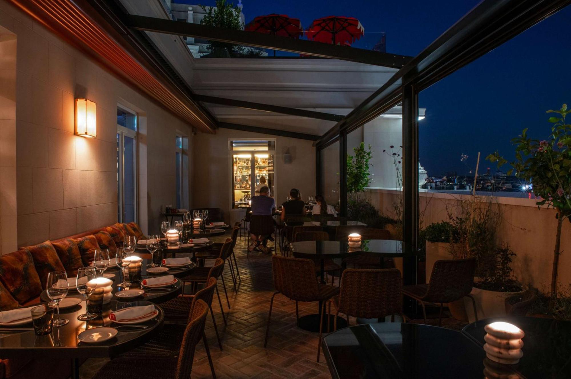 Hotel Montera Madrid, Curio Collection By Hilton Luaran gambar